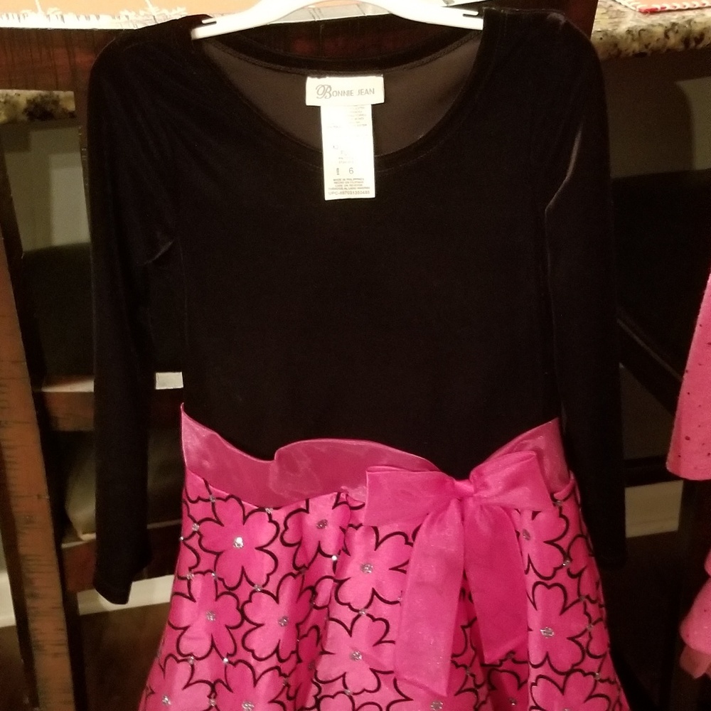 Girls beautiful pink and black dress